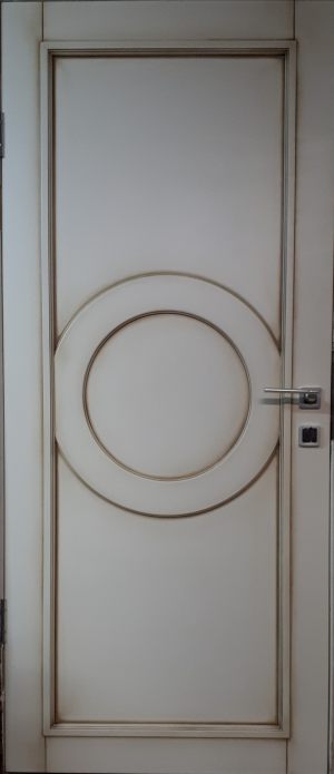 Межкомнатная дверь в профиле массив (эмаль с патиной) Тверь